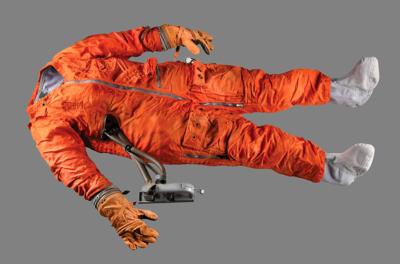 Lot #9934 Cosmonaut SK-1 Vostok Suit (Low-Fidelity Replica) - Image 2