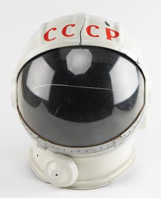 Lot #9934 Cosmonaut SK-1 Vostok Suit (Low-Fidelity Replica) - Image 17