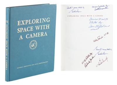 Lot #9139 Gemini Astronauts (6) Signed Book