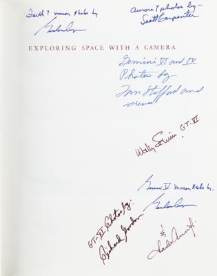 Lot #9139 Gemini Astronauts (6) Signed Book - Image 2