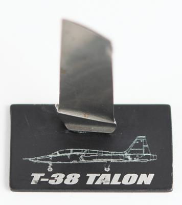 Lot #9019 T-38 Talon Jet Engine 3rd Stage Fan Blade - Image 4