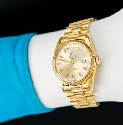 Lot #9004 Richard Gordon's 18K Gold Rolex President Day-Date Watch - Image 2
