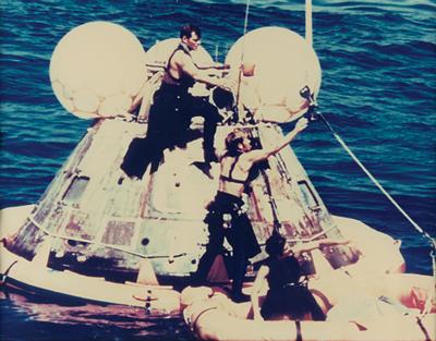 Lot #9525 Apollo 17 Flown CM Rescue Arrow and Recovery Team Wetsuit - Image 7