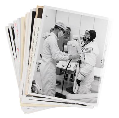 Lot #9217 Apollo 8 (30+) Archive of Original Photographs and Negatives - Image 2