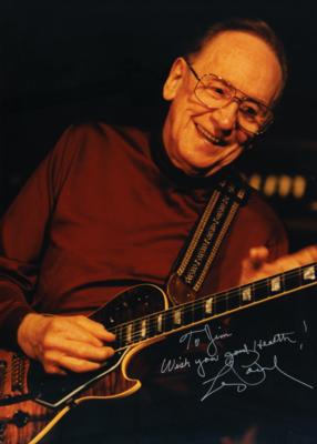 Lot #553 Les Paul Oversized Signed Photograph - Image 1