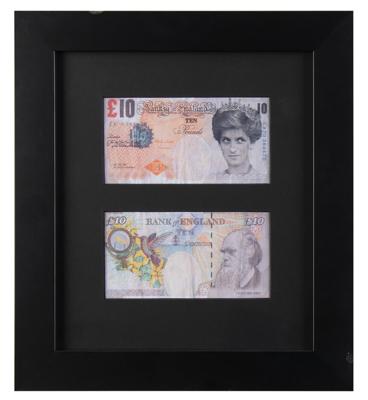 Lot #420 Banksy: Di-faced Tenner (3) Fake £10 Notes - Image 2