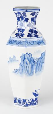 Lot #433 Hand Painted Japanese Vases - Image 12
