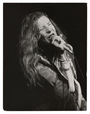 Lot #3199 Janis Joplin Original Photograph (1968) - Image 1