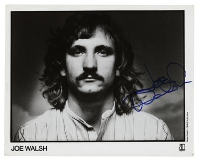 Lot #3278 The Eagles: Joe Walsh Signed Photograph - Image 1