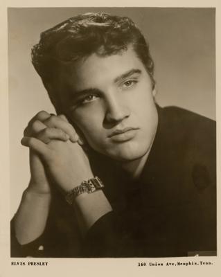 Lot #3144 Elvis Presley Signed Photograph with the Blue Moon Boys (1955) - Image 2