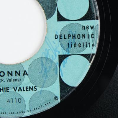 Lot #3150 Ritchie Valens Signed 'Donna / La Bamba' Single Record - One Week Before His Death - Image 2