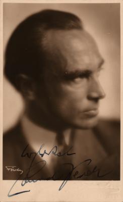 Lot #626 Conrad Veidt Signed Photograph - Image 1