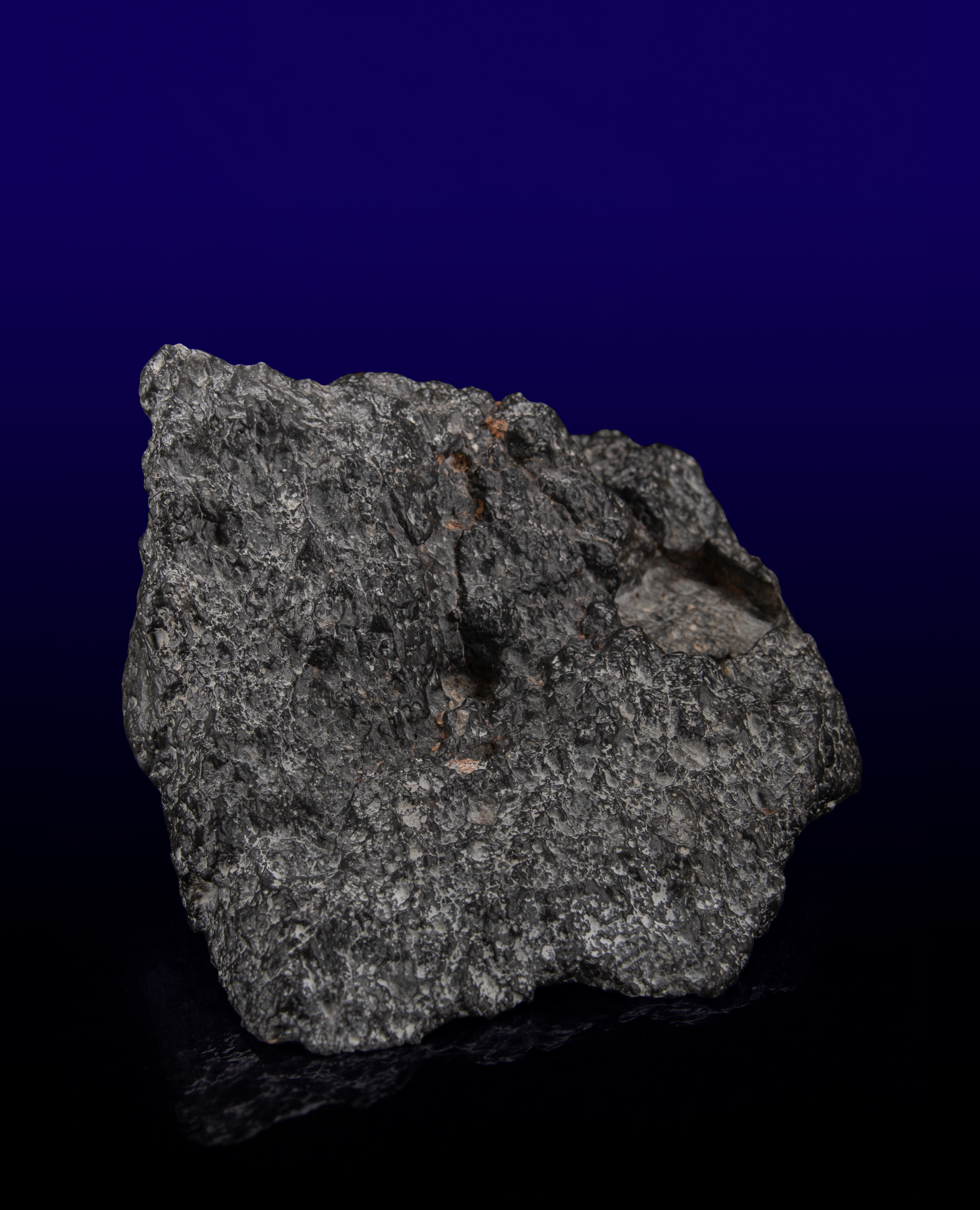 Lot #6064 NWA 13951 Lunar Meteorite 'Starry Night' End Cut - Image 5