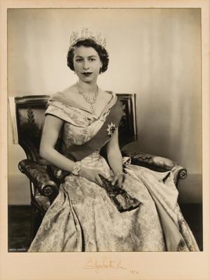 Lot #190 Queen Elizabeth II Signed Oversized Photograph - Image 1