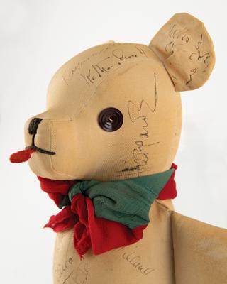 Lot #624 Actors and Actresses Signed Teddy Bear - Image 8