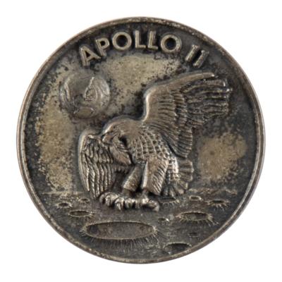 Lot #358 Apollo 11 Unflown Robbins Medallion