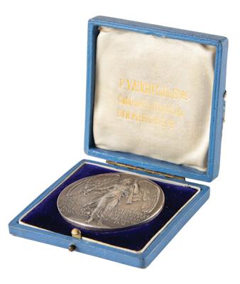 Lot #4108 London 1908 Olympics Silvered Bronze Participation Medal - Image 3