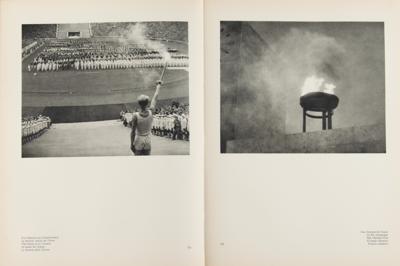 Lot #4327 Leni Riefenstahl Signed Book: Schonheit im Olympischen Kampf - Image 3