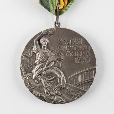 Lot #4082 Moscow 1980 Summer Olympics Silver Winner's Medal - Image 3