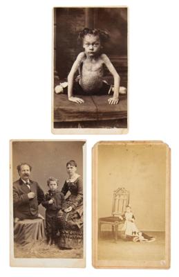 Lot #532 P. T. Barnum and Circus Performers (22) Photographs - Image 5