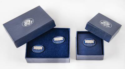 Lot #88 Donald Trump Presidential Jewelry Gifts: Cufflinks and Lapel Pin - Image 1