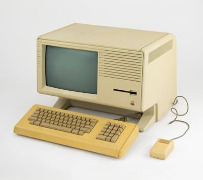 Lot #5012 Functional Apple Lisa 2/10 Computer With Original Box - Image 1