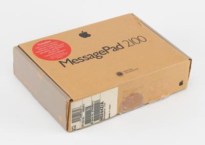 Lot #5029 Apple Newton MessagePad 2100 - Image 9