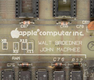 Lot #5019 Apple IIe Prototype Logic Board (1981) - Image 3