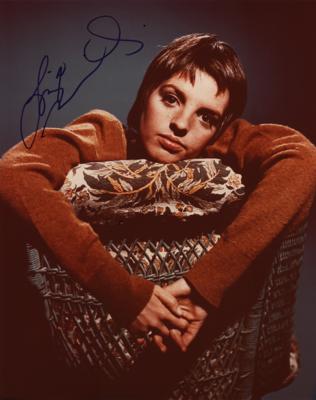 Lot #826 Liza Minnelli Signed Photograph - Image 1