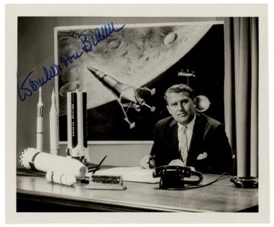 Lot #313 Wernher von Braun Signed Photograph with 1965 NASA Transmittal Letter - Image 1