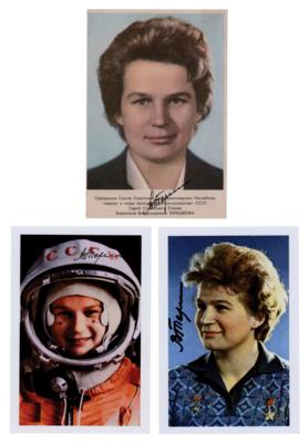 Lot #450 Valentina Tereshkova (3) Signed Photographs - Image 1