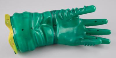 Lot #379 Space Shuttle Phase VI TMG Glove Bladder - Molded for Scott Parazynski - Image 2