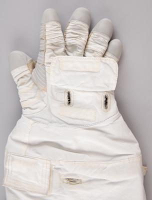Lot #446 Space Shuttle Phase VI TMG Glove Designed for EVA Safety - Image 7