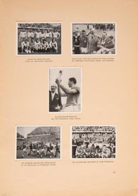 Lot #987 Pele RC: 1958 FIFA World Cup Commemorative Album with (96) Photo Cards - Image 7