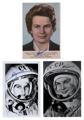 Lot #451 Valentina Tereshkova (3) Signed Photographs - Image 1