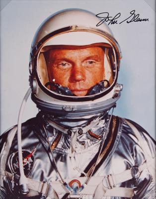 Lot #7019 John Glenn Signed Photograph - Image 2