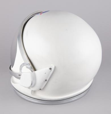 Lot #7064 Frank Borman Signed Project Gemini Helmet Replica - Image 8