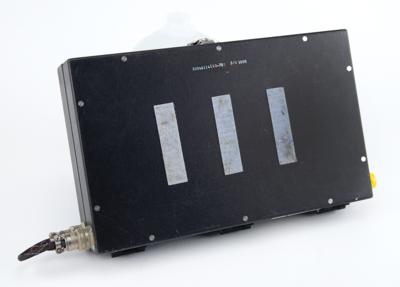 Lot #7310 Space Shuttle Laptop-Style Display with Keyboard (Early) - Image 5