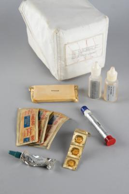 Lot #7219 Apollo Medical Kit - Predating the Launch of the Apollo 7 Mission - Image 1