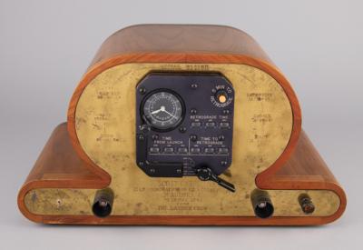 Lot #7001 Functioning Mercury-Atlas 7 Satellite Clock from the Scott Carpenter Collection - Image 1