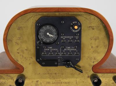 Lot #7001 Functioning Mercury-Atlas 7 Satellite Clock from the Scott Carpenter Collection - Image 9
