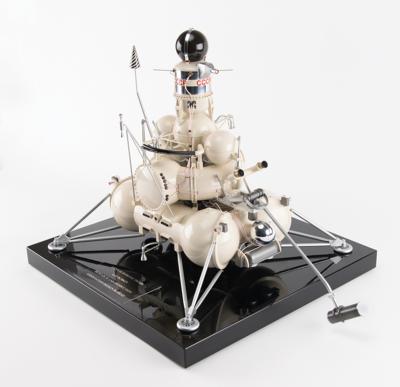 Lot #7352 Luna-16 Model - The First Robotic Lunar Probe - Image 3