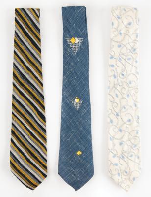 Lot #101 John F. Kennedy (3) Senate-era Neckties - Presented to His Press Secretary with a JFK U.S. Senate Card - Image 1