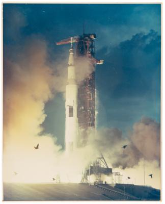 Lot #337 Apollo 14 Oversized Original Photograph - Image 1