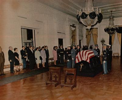 Lot #147 Kennedy Assassination: White House East Room Black Cambric (12″ x 12″) - Image 3