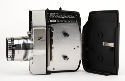 Lot #125 Zapruder: Bell & Howell Model 414PD Director Series Zoomatic Movie Camera - Image 5