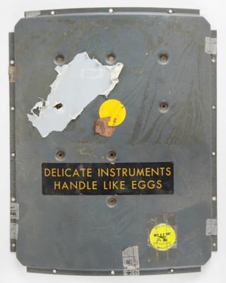 Lot #179 Aquila RPV Delicate Instrument Cover with "Handle Like Eggs" Label - Image 1