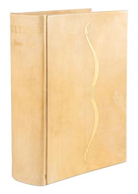 Lot #6110 James Joyce Signed Book - Ulysses (Limited Edition, 1936) - Image 3