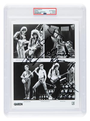 Lot #7270 Queen Signed Photograph
