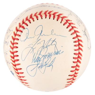 Lot #743 NY Yankees: 1999 Team-Signed Baseball - Image 4